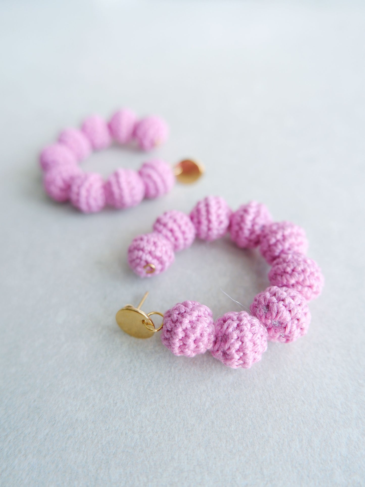 Aia crochet bonbon hoop earrings- Cool Tones