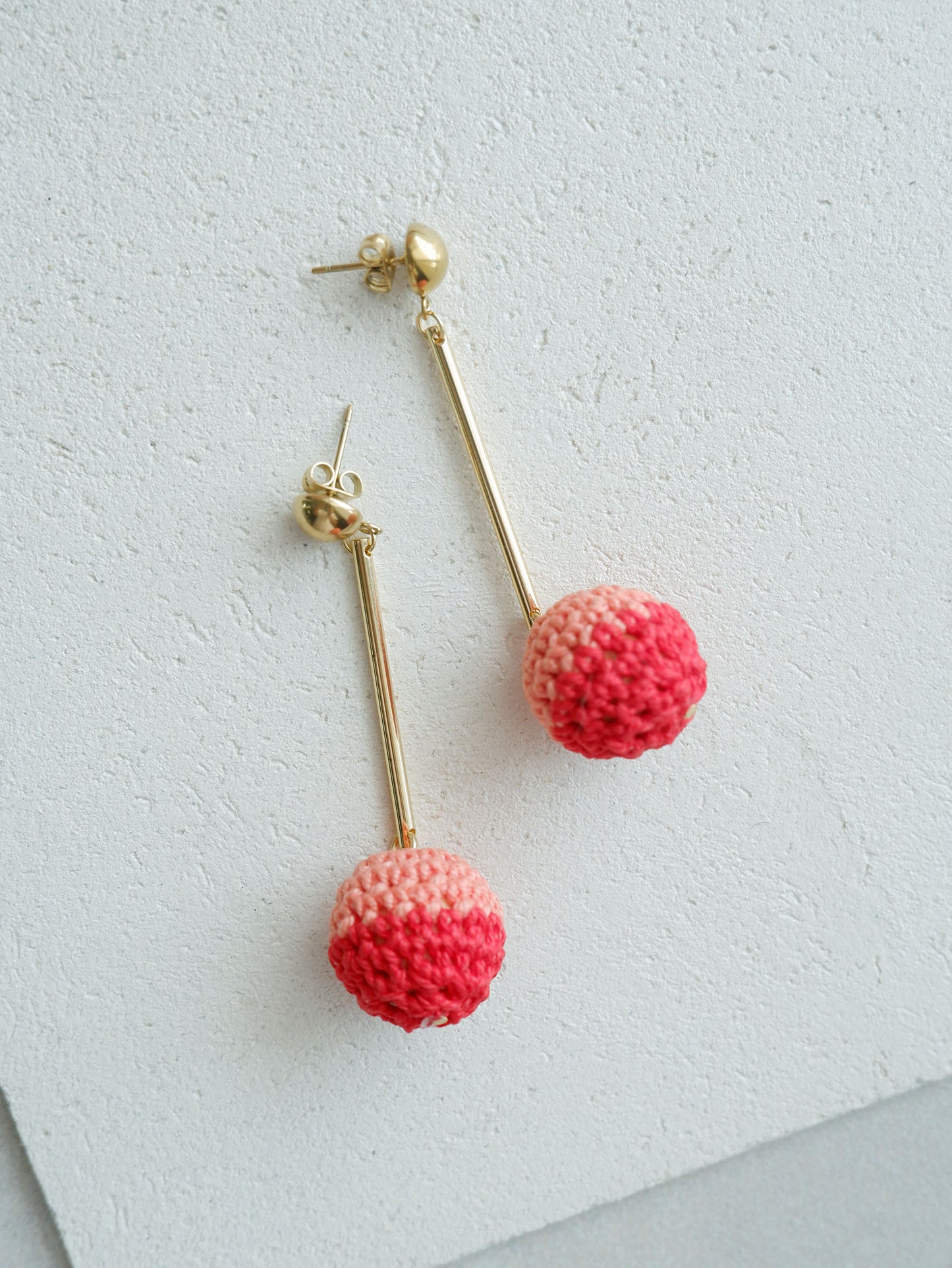 Colorblock crochet ball drop earrings- Peachy Red