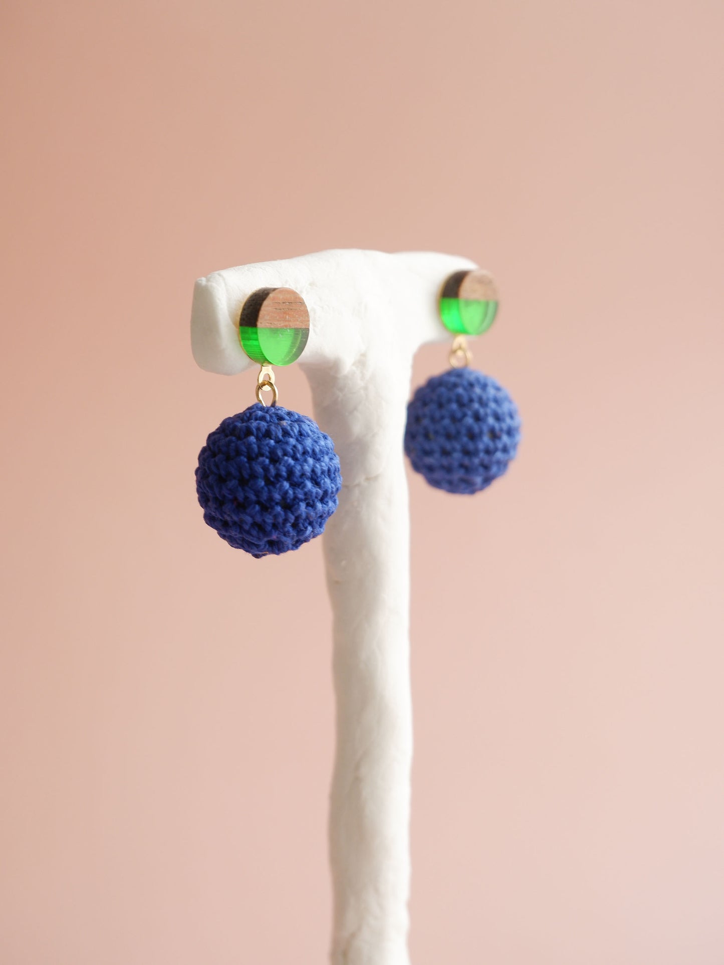 Hana crochet bead earrings- Blue