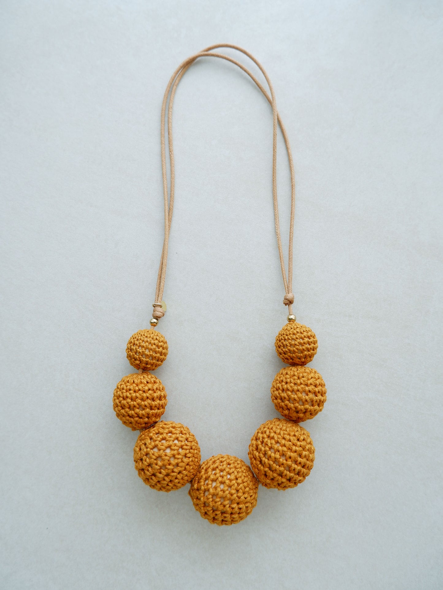 Maru adjustable crochet bead necklace